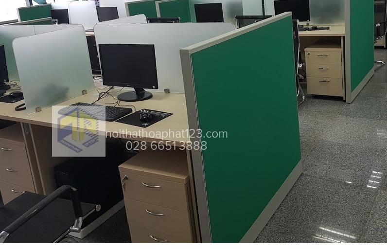 Vách ngăn bàn bằng kính VNK-10